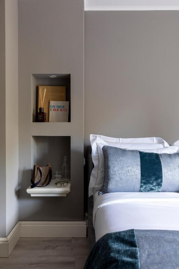 Naman Hotellerie - Spagna โรม ภายนอก รูปภาพ