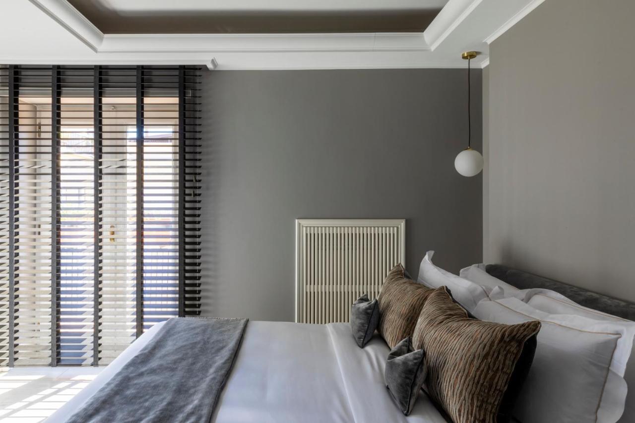 Naman Hotellerie - Spagna โรม ภายนอก รูปภาพ