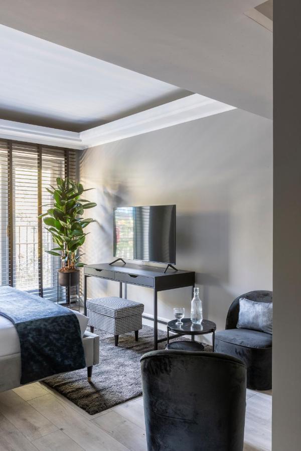 Naman Hotellerie - Spagna โรม ภายนอก รูปภาพ